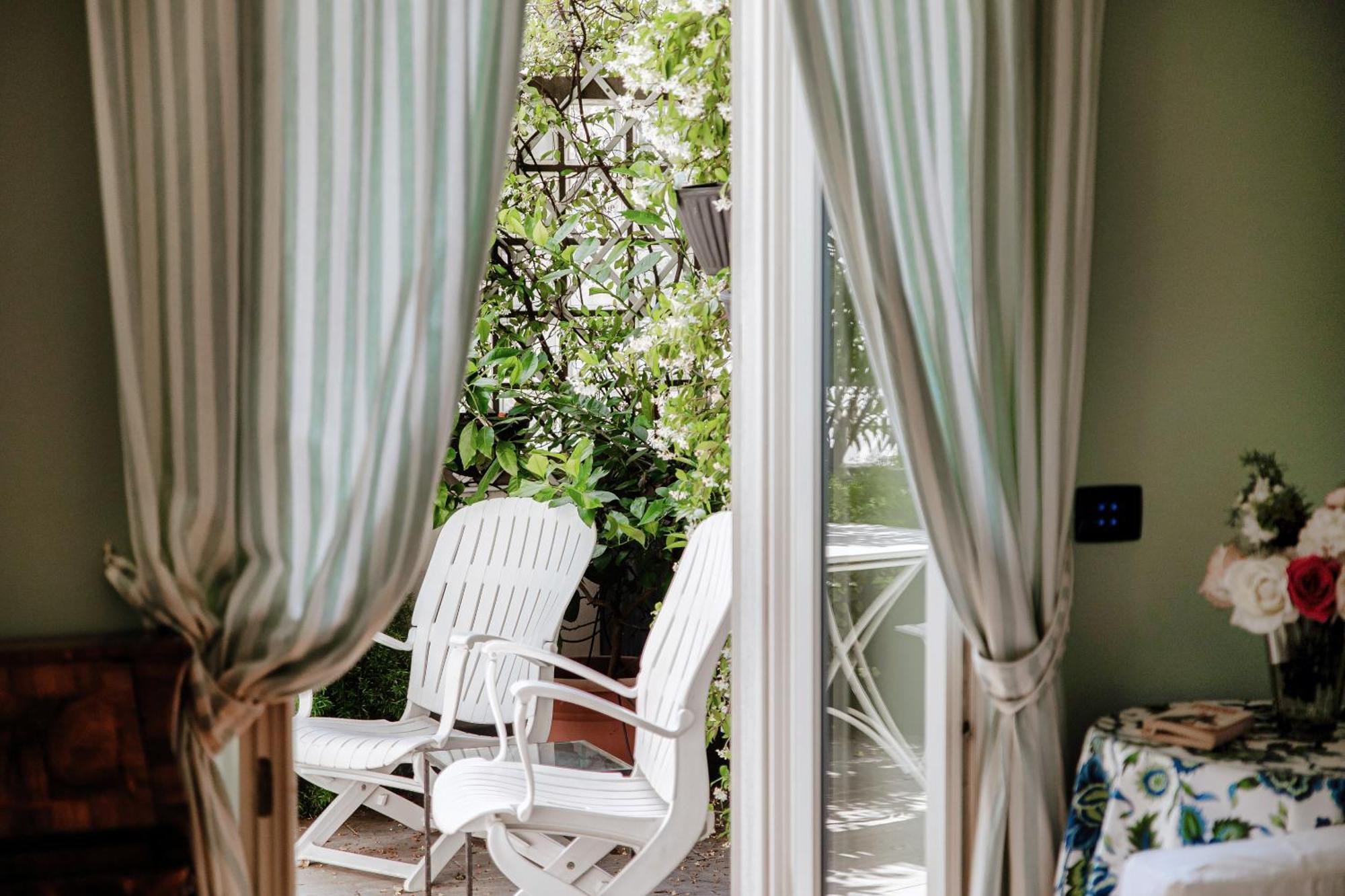 Green Home 65 - The House Of Travelers 코모 외부 사진